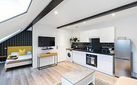 Bienvenue à Reims type studio charmant et lumineux 2eme étage